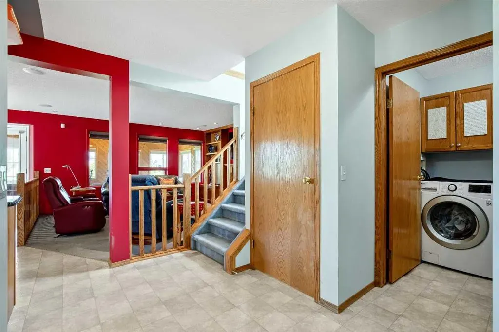 1120 High Country Drive NW