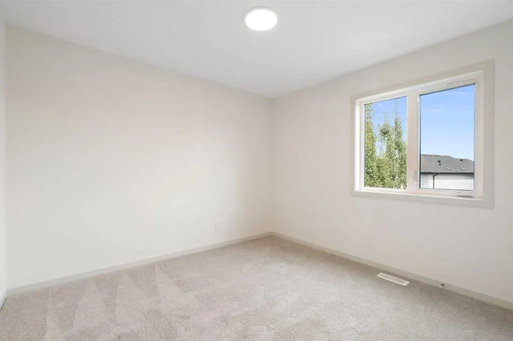 156 Wildrose Green