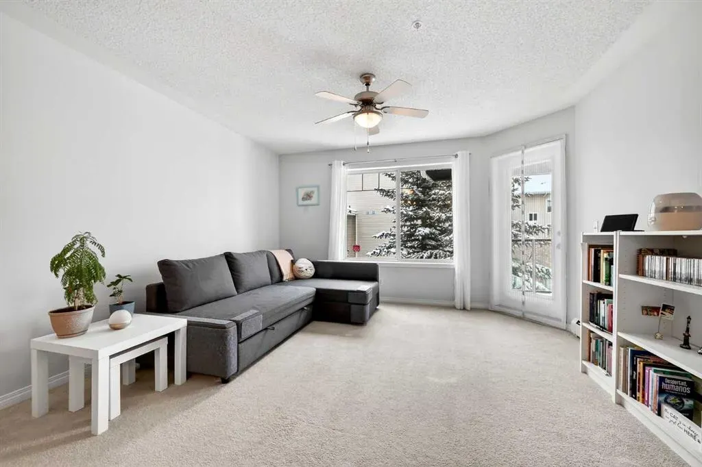 369 Rocky Vista Park NW #332