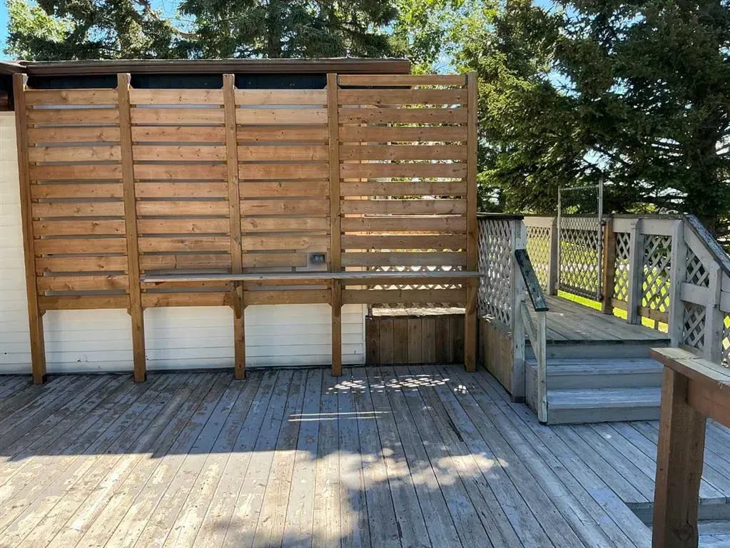 299 3rd Street SE