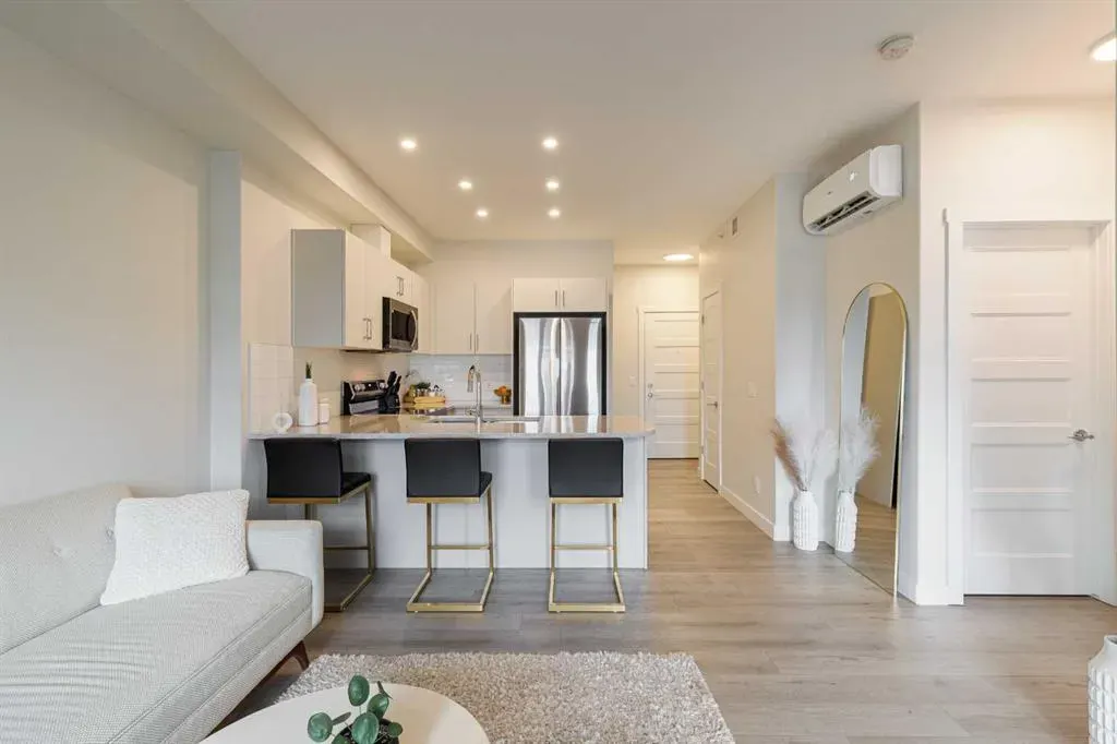 81 Arbour Lake View NW #1416