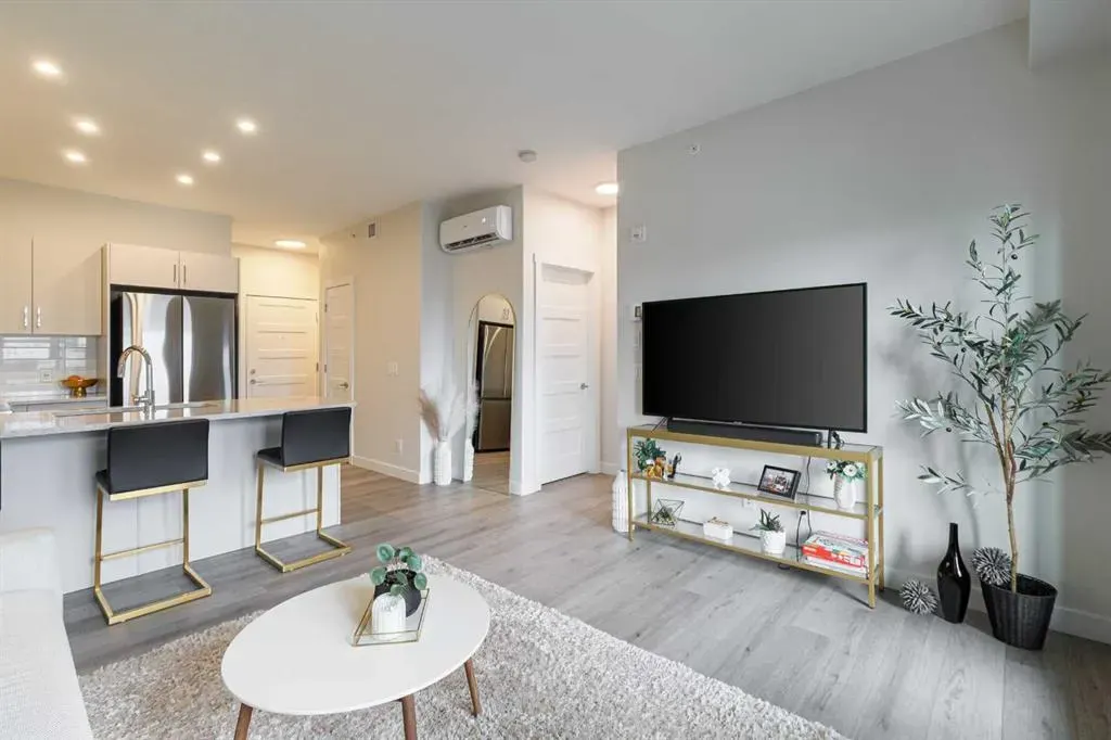 81 Arbour Lake View NW #1416