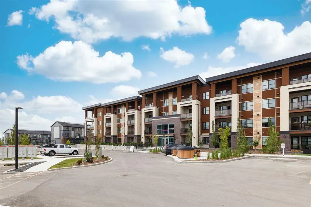 81 Arbour Lake View NW #1416