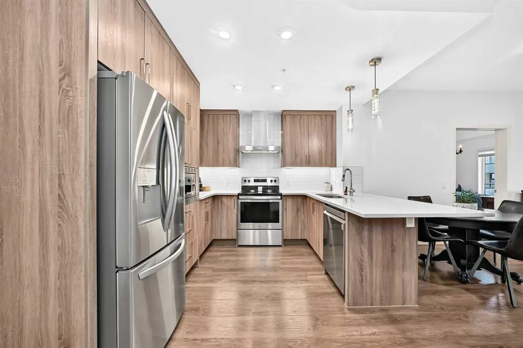 12 Mahogany Path SE #208