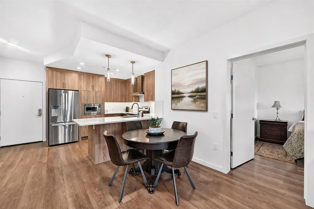 12 Mahogany Path SE #208