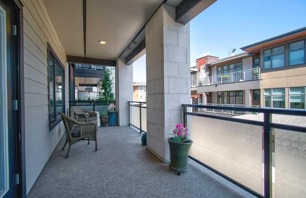 12 Mahogany Path SE #208