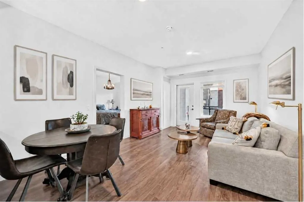 12 Mahogany Path SE #208