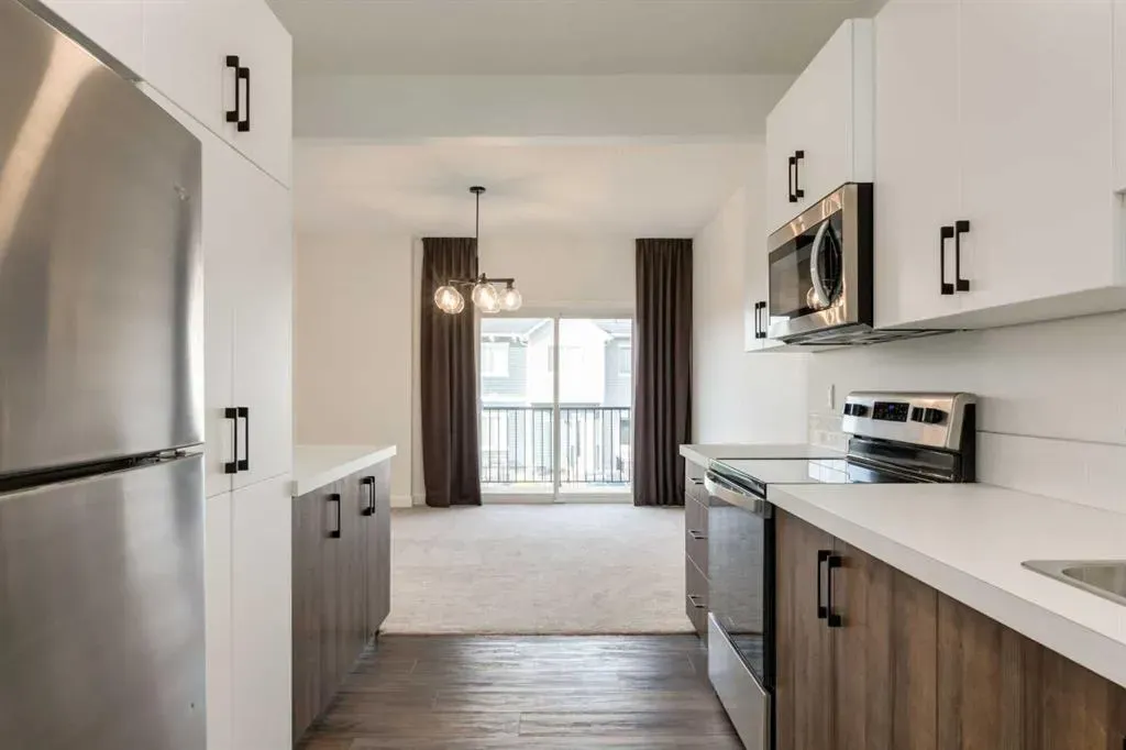 138 Tuscany Summit Square NW