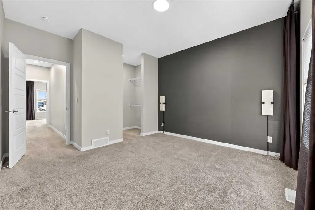 589 Mahogany Road SE