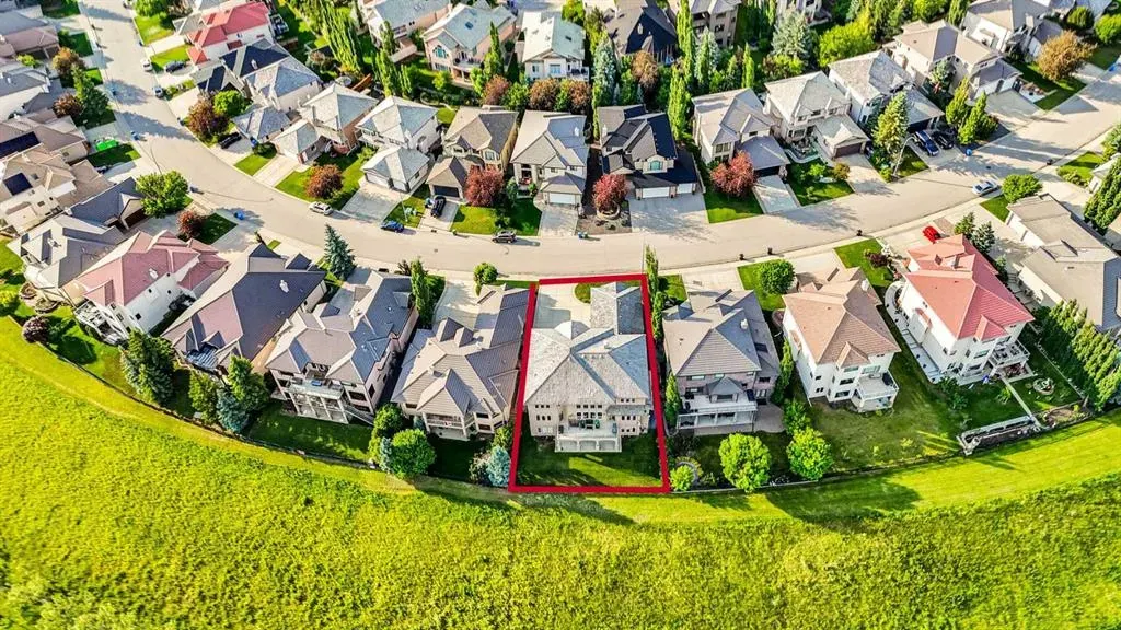 99 Arbour Vista Road NW
