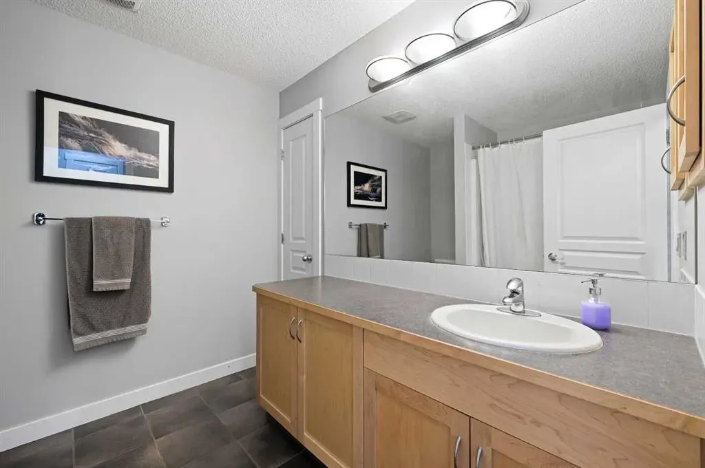 211 Aspen Stone Boulevard SW #2205