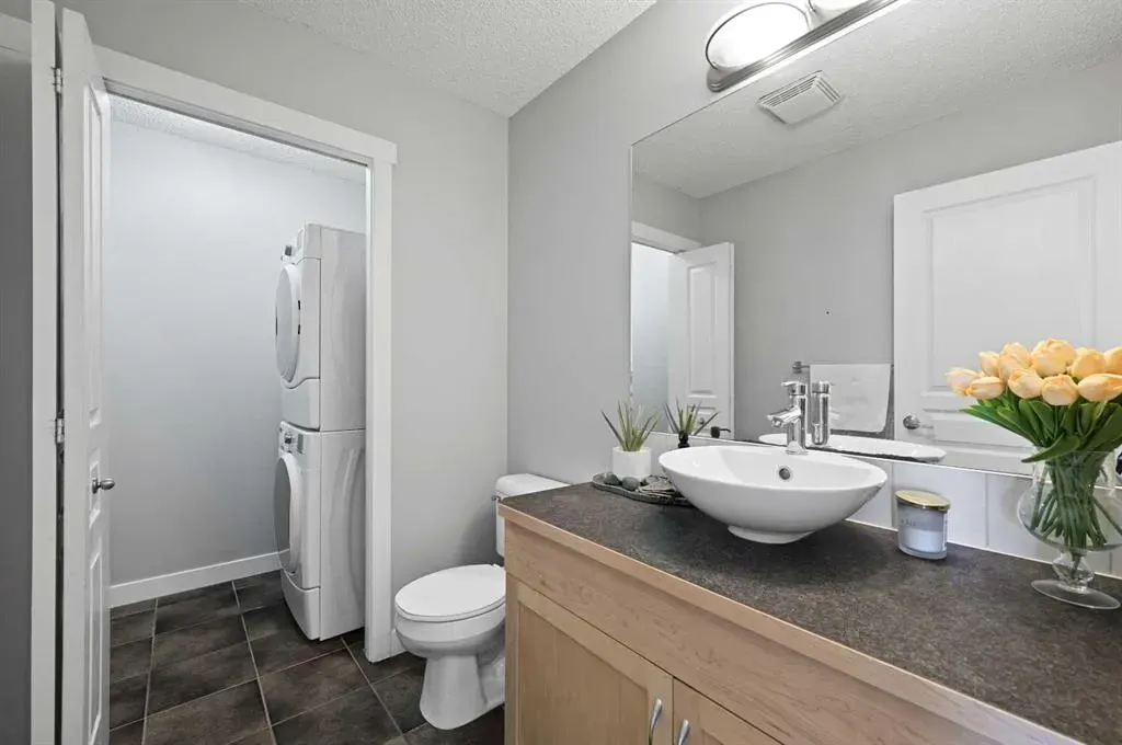 211 Aspen Stone Boulevard SW #2205