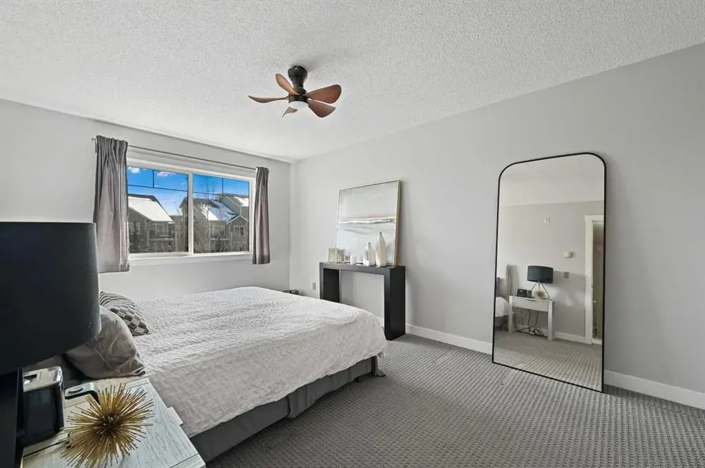 211 Aspen Stone Boulevard SW #2205