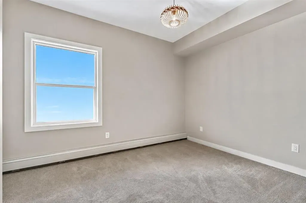 101 Willowridge Drive #201
