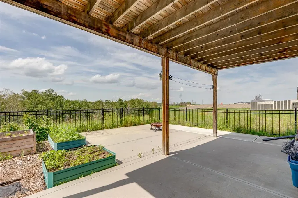 5446 Vista Trail