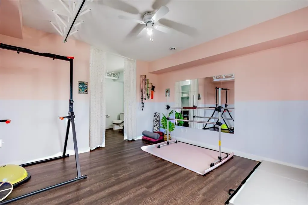 5446 Vista Trail