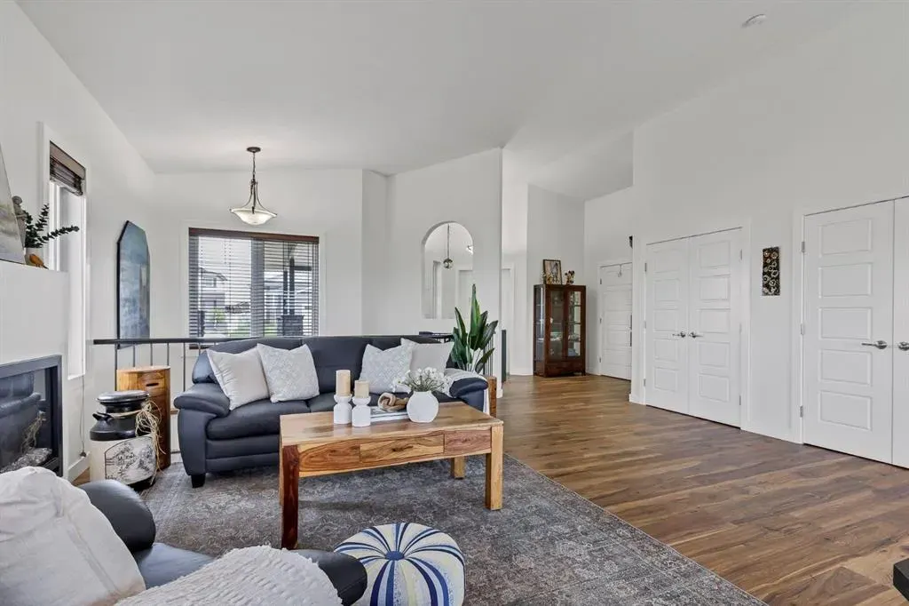 5446 Vista Trail