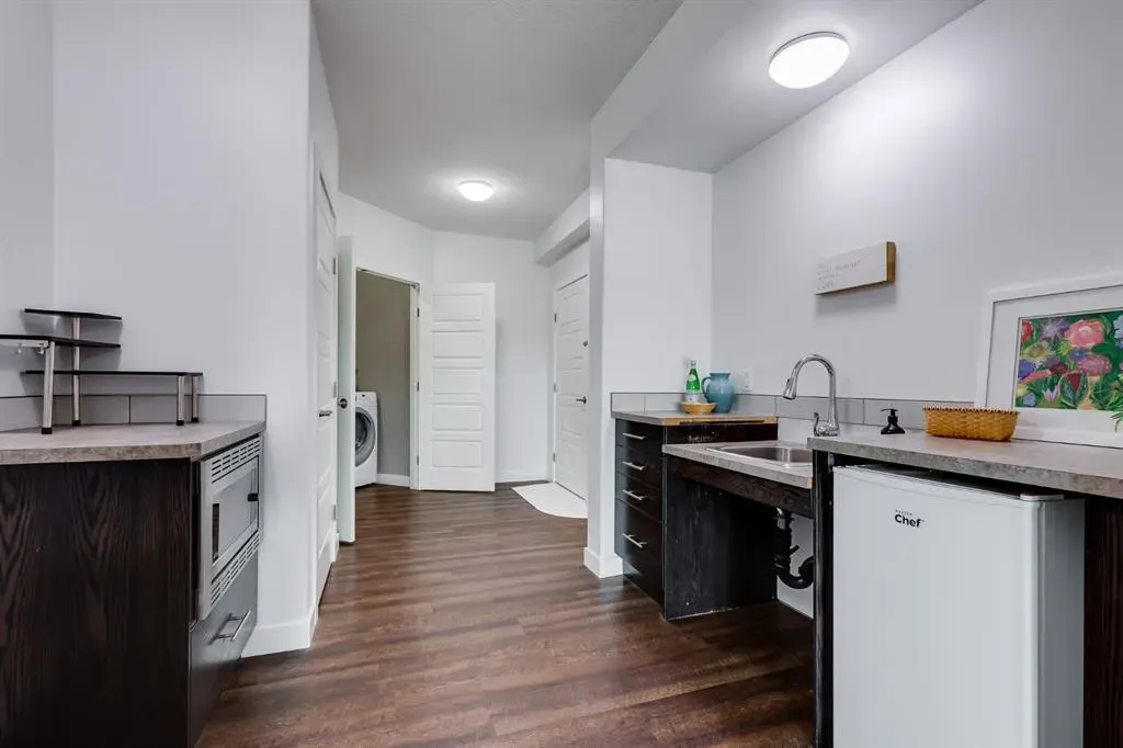 5446 Vista Trail