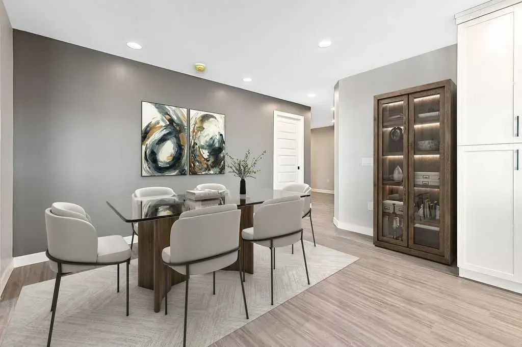 101 Willowridge Drive #204