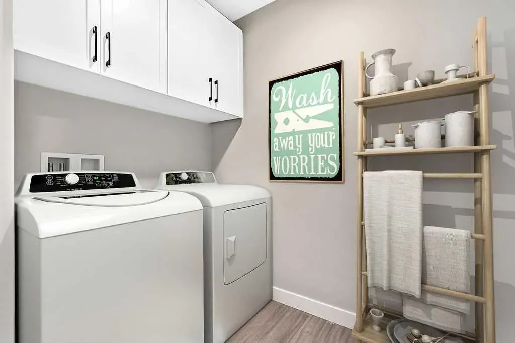 101 Willowridge Drive #204