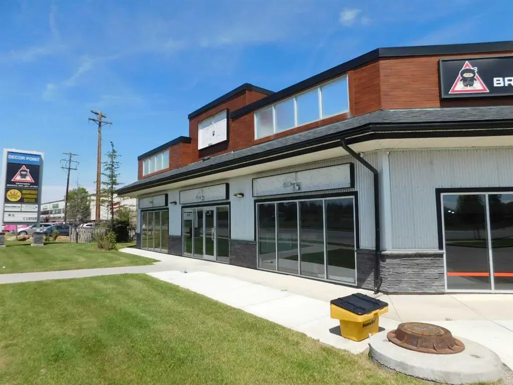 220 North Railway Street ##2
