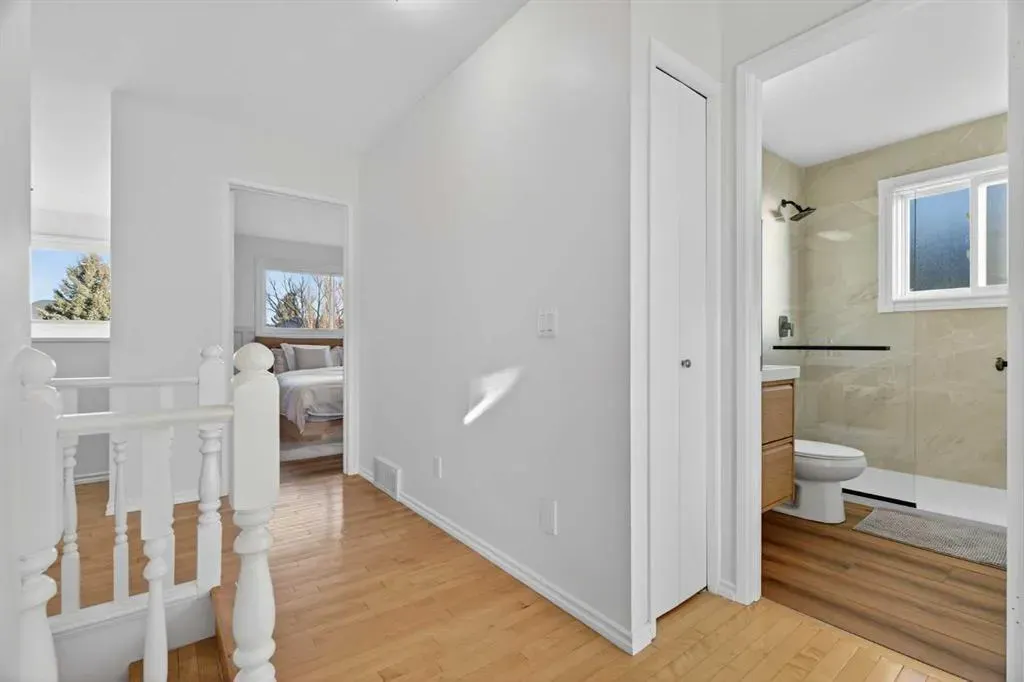 303 Woodside Place