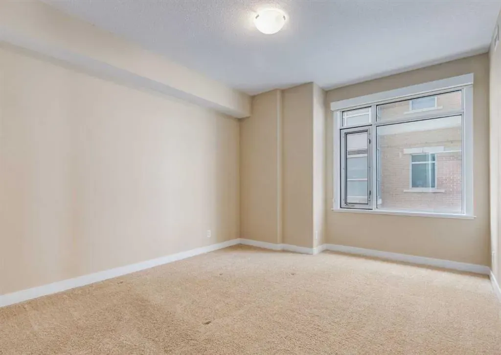 32 Varsity Estates Circle NW #408