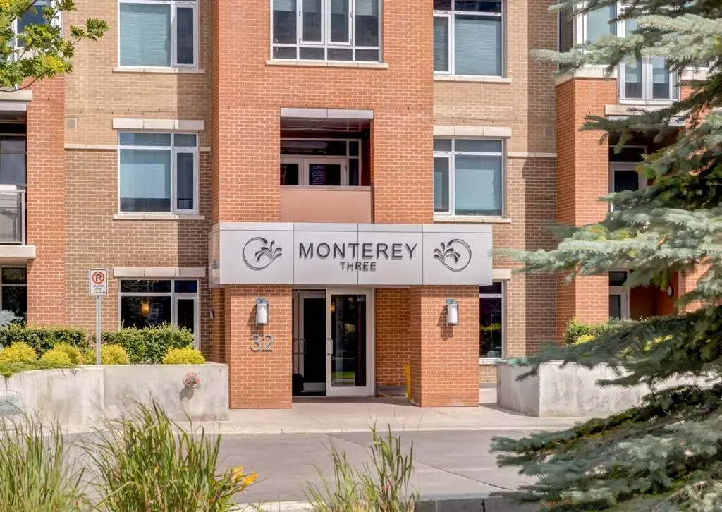 32 Varsity Estates Circle NW #408
