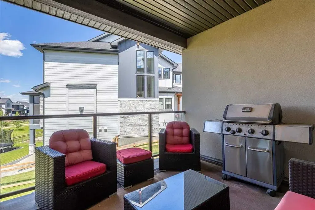 90 Juneberry Heights