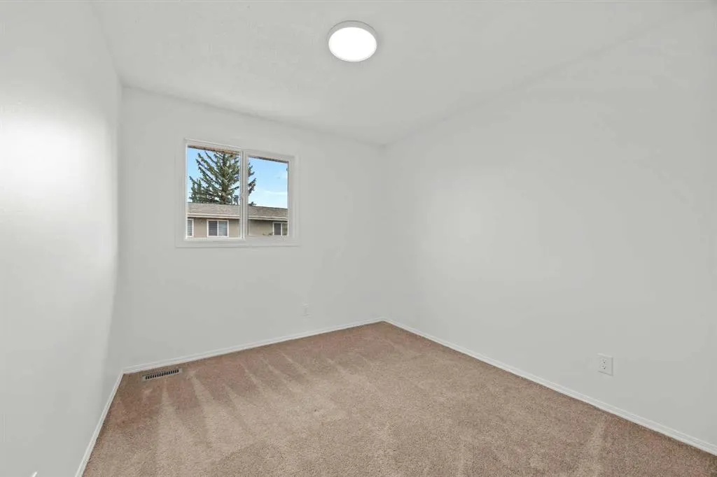 6223 31 Avenue NW #605