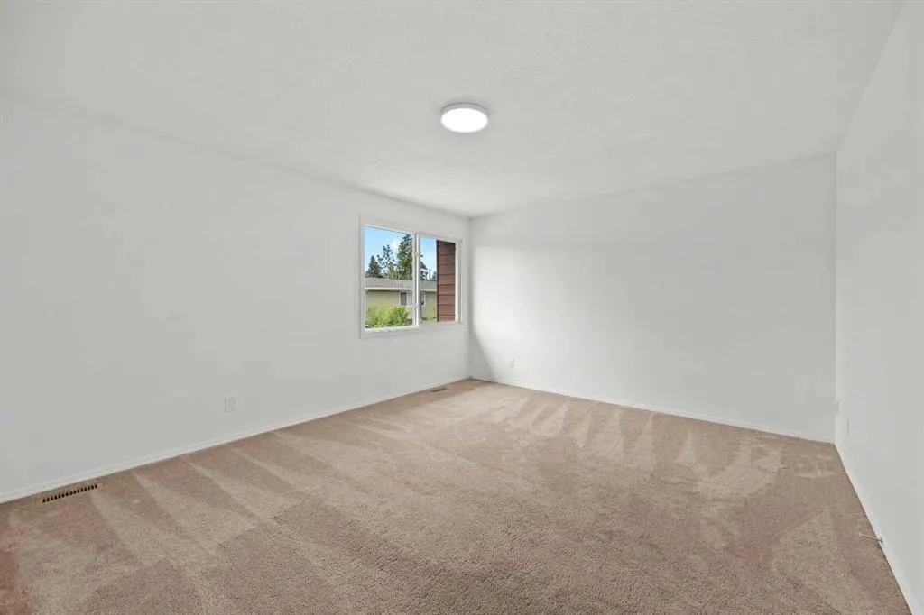 6223 31 Avenue NW #605
