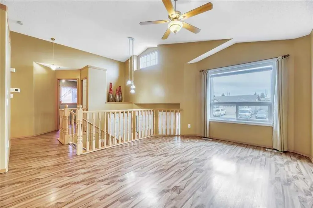 27 Aspen Creek Way