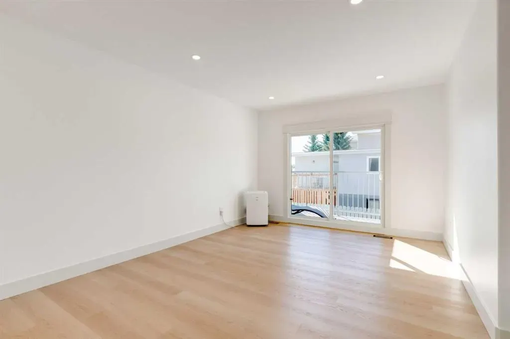 4503 75 Street NW #4