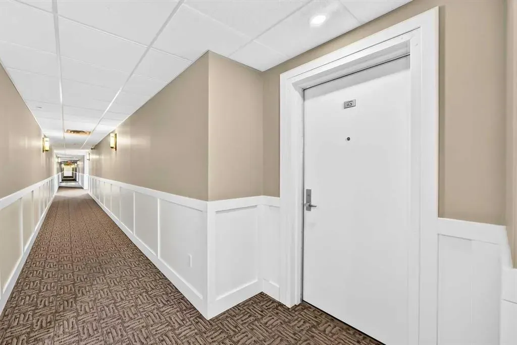 1005A Westmount Drive #113