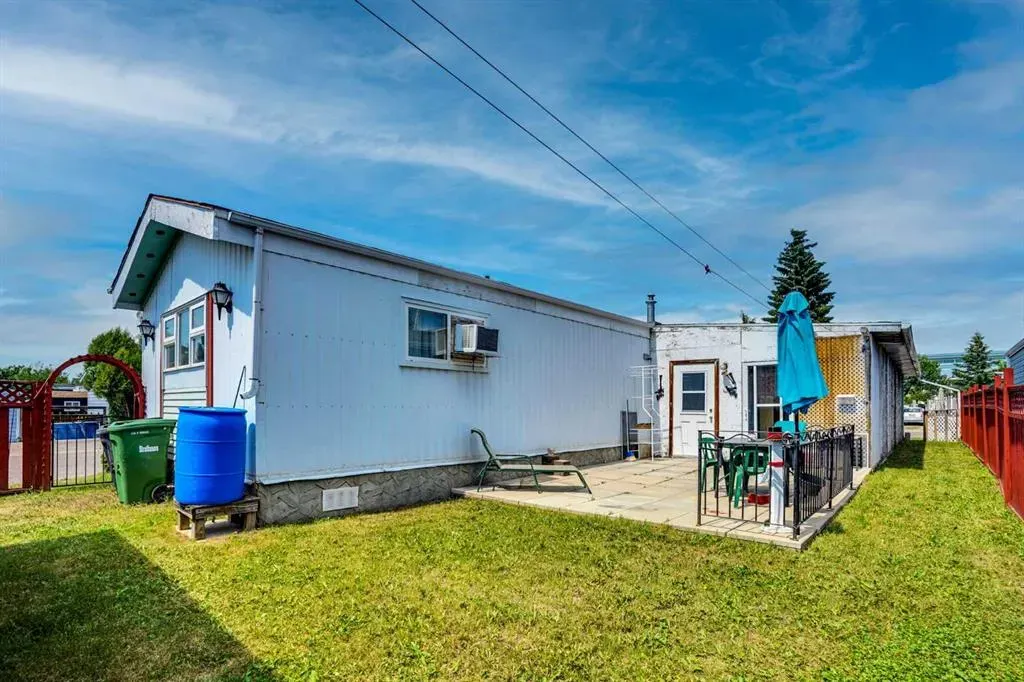 903 Briar Crescent