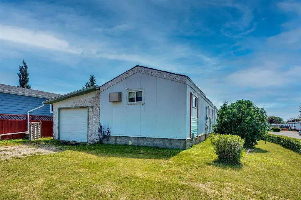 903 Briar Crescent