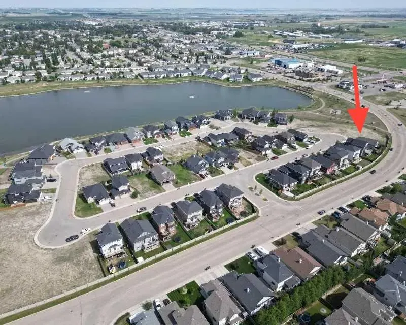 19 Lakes Estates Circle