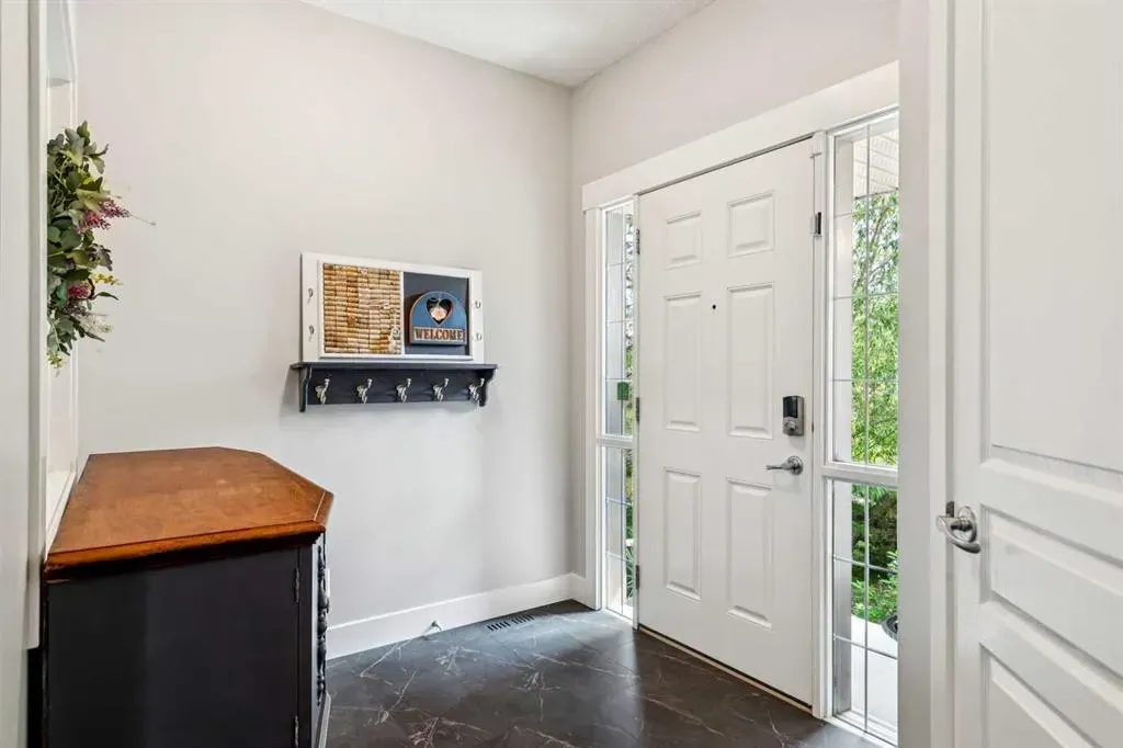 130 Tuscany Valley Green NW