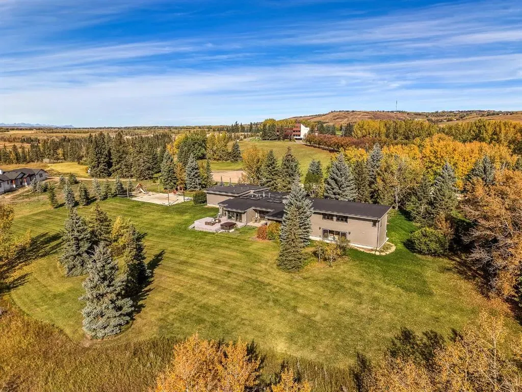 183 Pinebrook Way SW