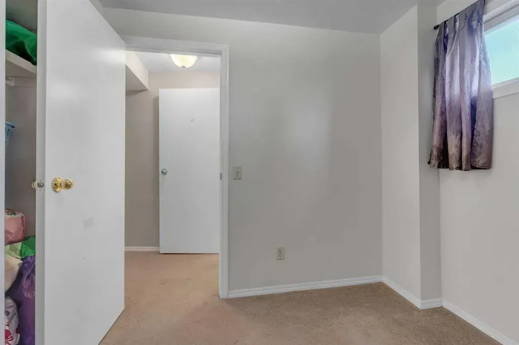 283055 Township Road 250