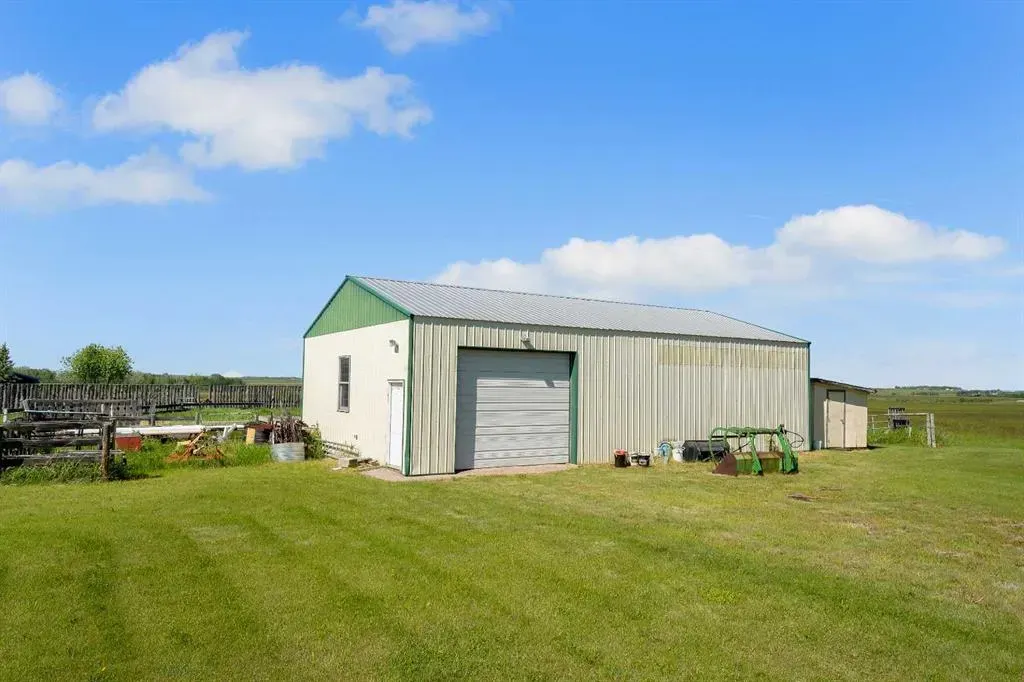 265028 Range Road 44