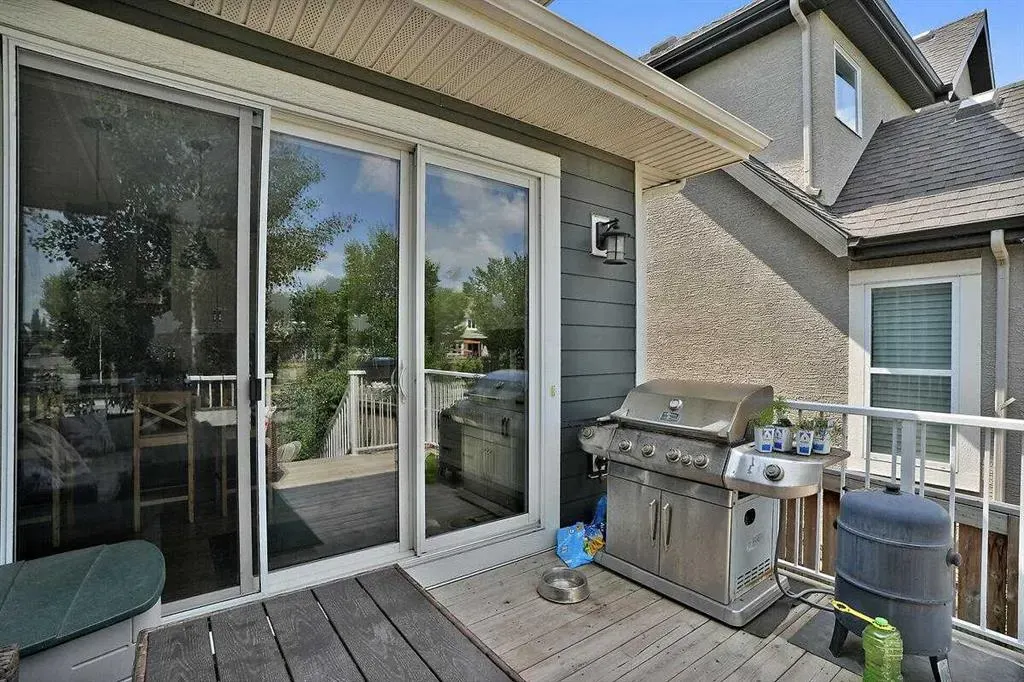 518 Mahogany Manor SE