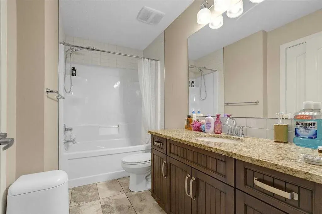 518 Mahogany Manor SE