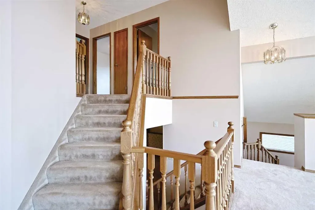 52 Edgeland Road NW