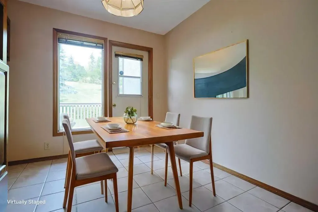 52 Edgeland Road NW