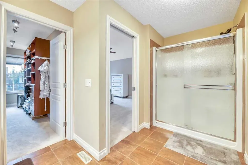 331 Mahogany Court SE
