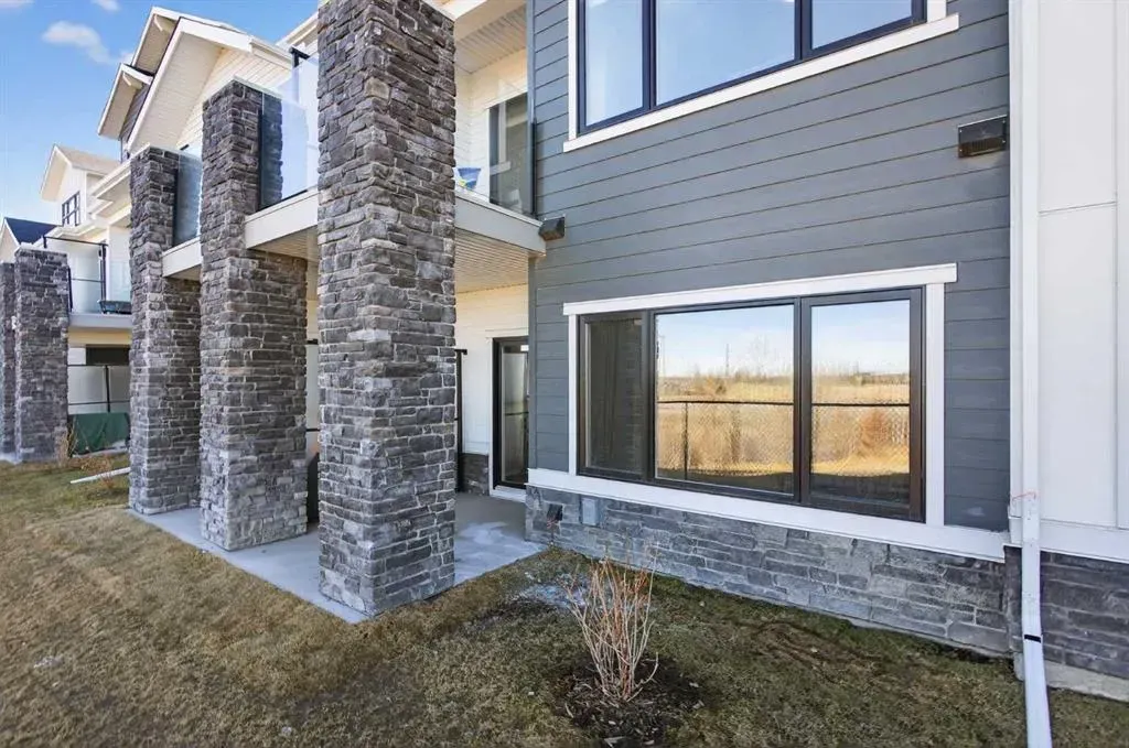 116 Crestridge Common SW