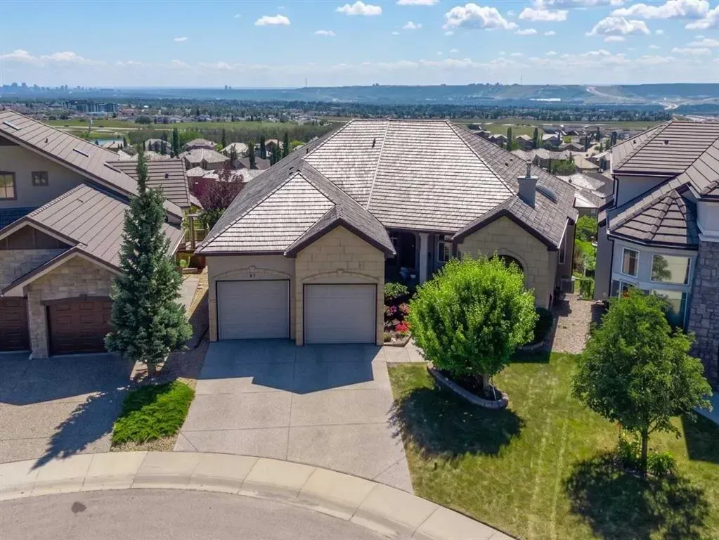 87 Royal Ridge Terrace NW