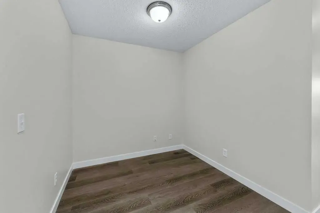 605 Prairie Sound Circle NW