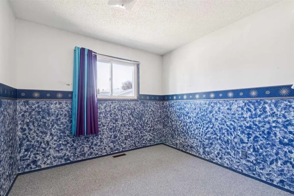126 Thistle Way